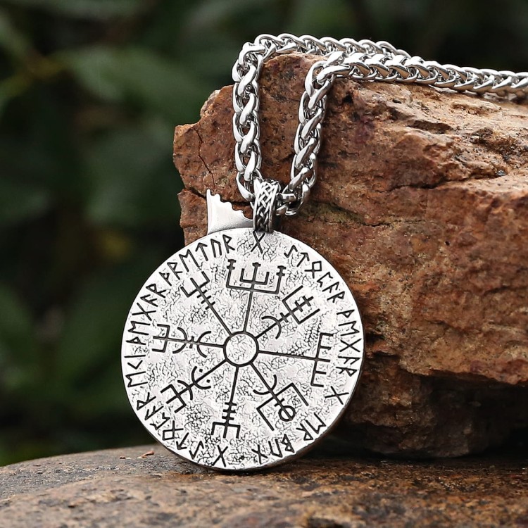Rewers naszyjnika symbol Vegvisir