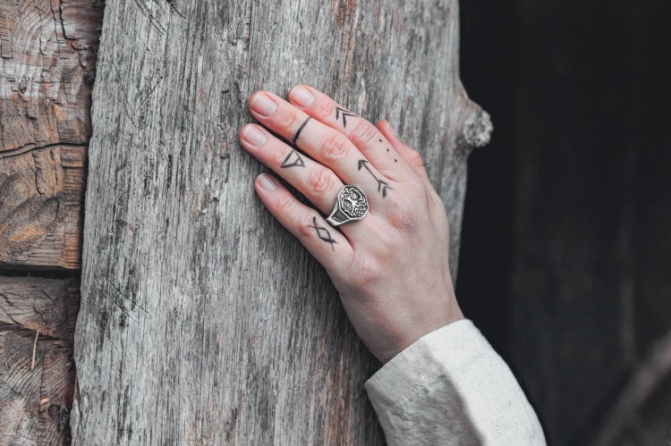 Sygnet stalowy drzewo życia