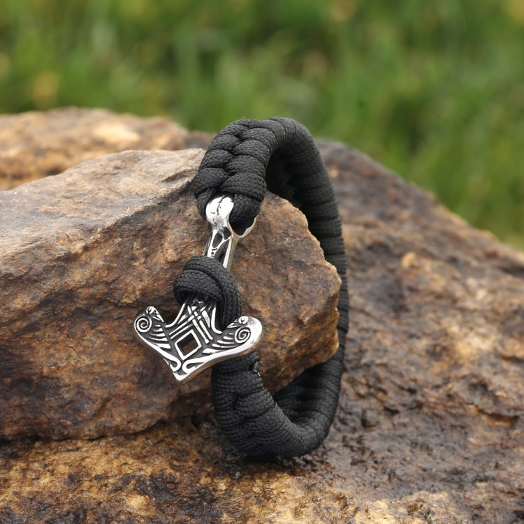 Męska bransoleta paracord