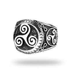 Sygnet Triskelion Srebro