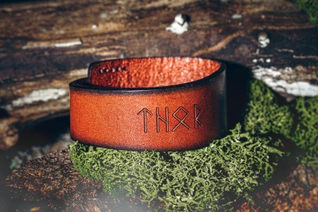 Przejdź do produktu Skórzana Bransoleta "Thor" Brązowa