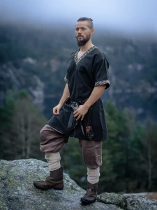 Męska Tunika Zdobiona Krótki Rękaw "Loki"