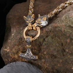 Łańcuch Królewski Mjolnir Z Wilkami Złoty