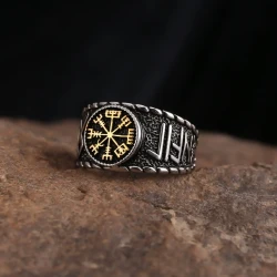 Sygnet Męski Vegvisir