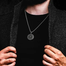 Naszyjnik Kompas Vegvisir