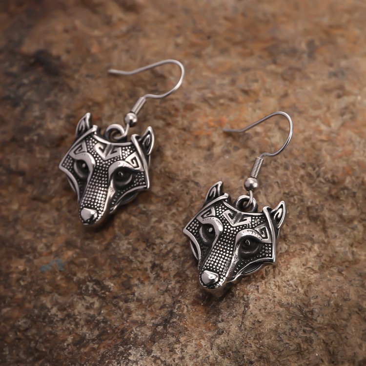 Kolczyki wikińskie wilk