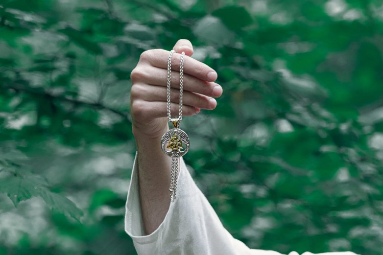 Łańcuszek Triquetra